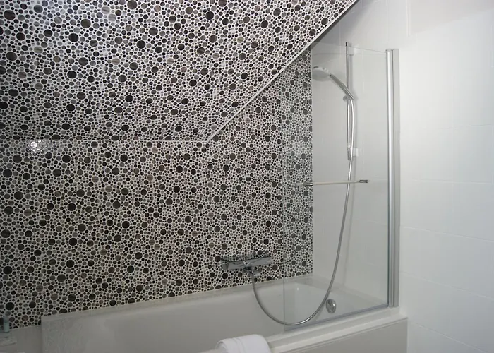 Hotel Les Arcades 3*